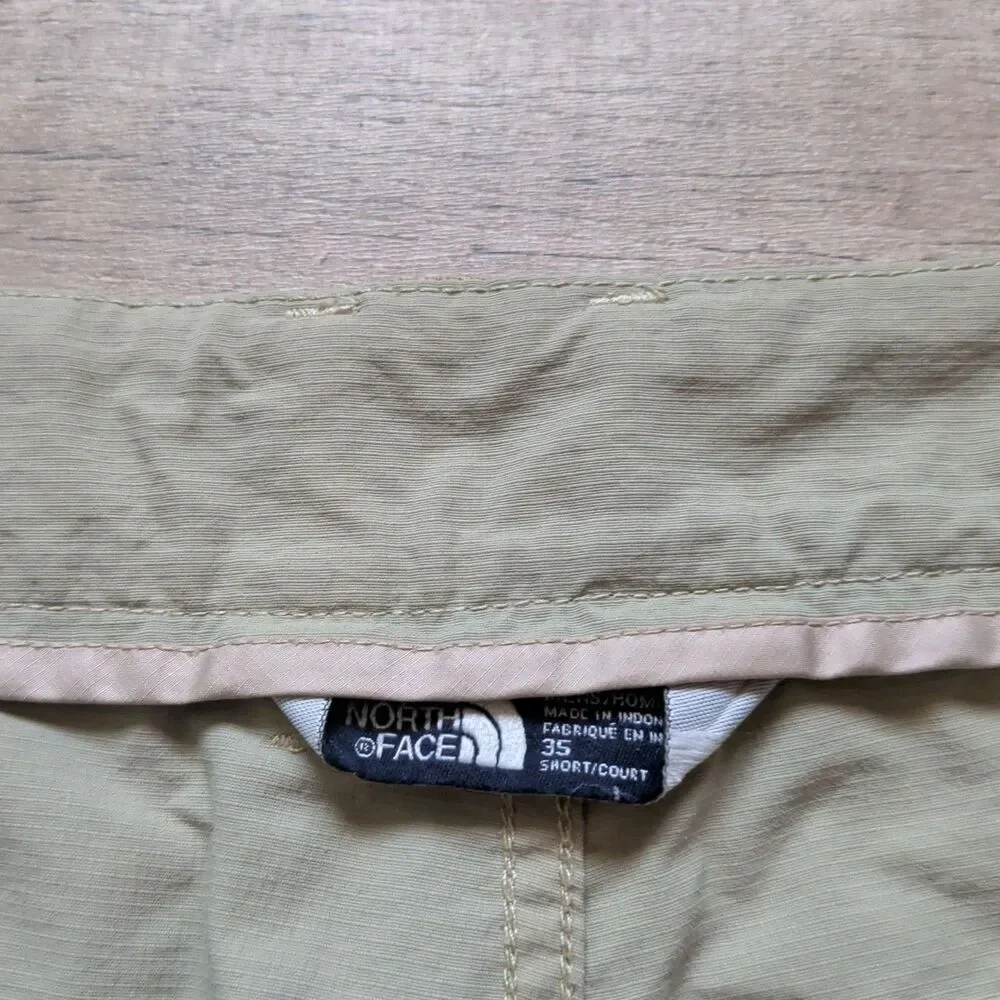 The North Face Mens 35 Regular Chino Shorts Green Fast Dry Hiking Outdoor EUC